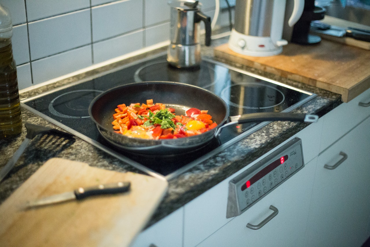 Breakfast omelettes have lots of vegetables